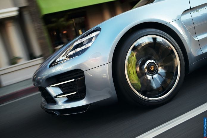 2013 Porsche Panamera Sport Turismo Concept - фотография 23 из 51