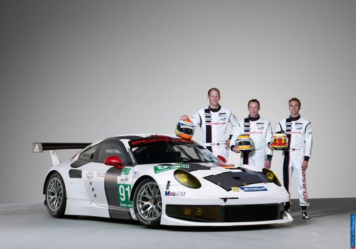 2013 Porsche 911 RSR - фотография 7 из 8