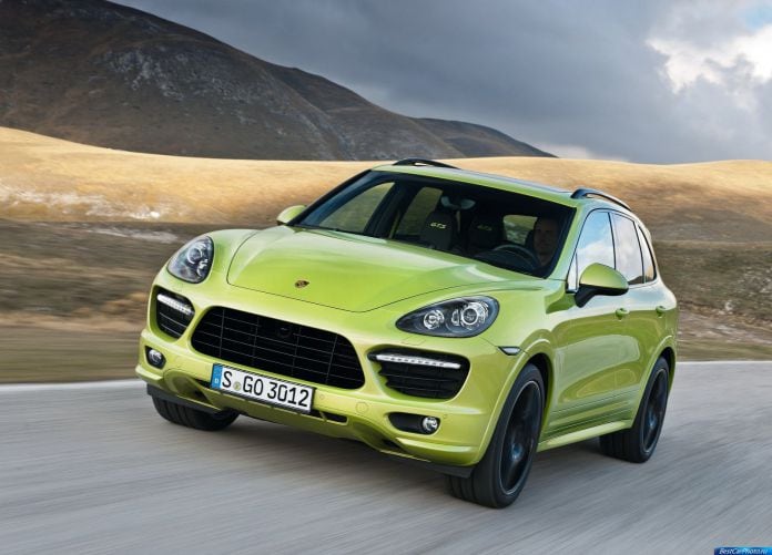 2013 Porsche Cayenne GTS - фотография 7 из 33