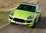 Porsche-Cayenne_GTS_2013_1600x1200_wallpaper_08.jpg