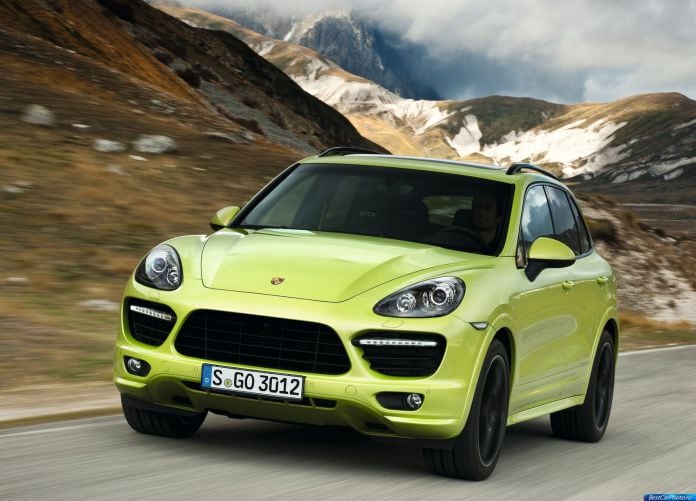 2013 Porsche Cayenne GTS - фотография 14 из 33