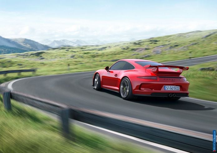 2014 Porsche 911 GT3 - фотография 15 из 23