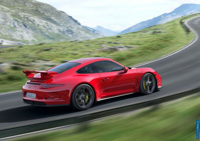 2014 Porsche 911 GT3 - фотография 17 из 23