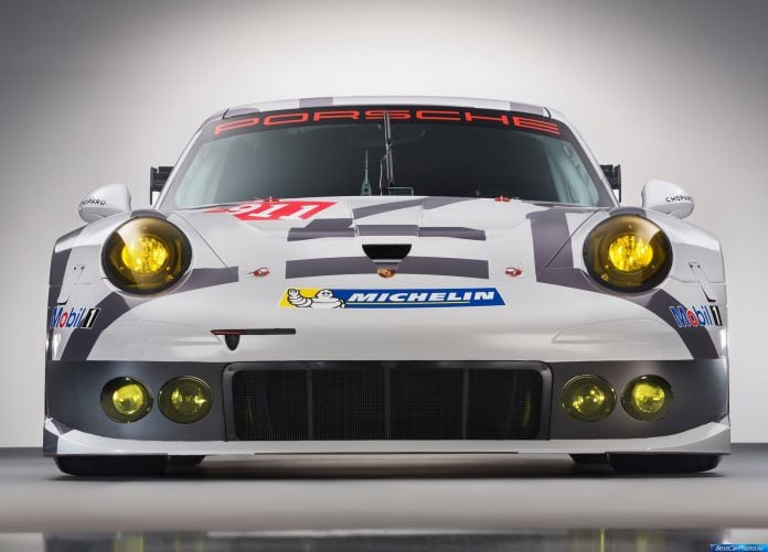 2015 Porsche 911 Rsr - фотография 4 из 6