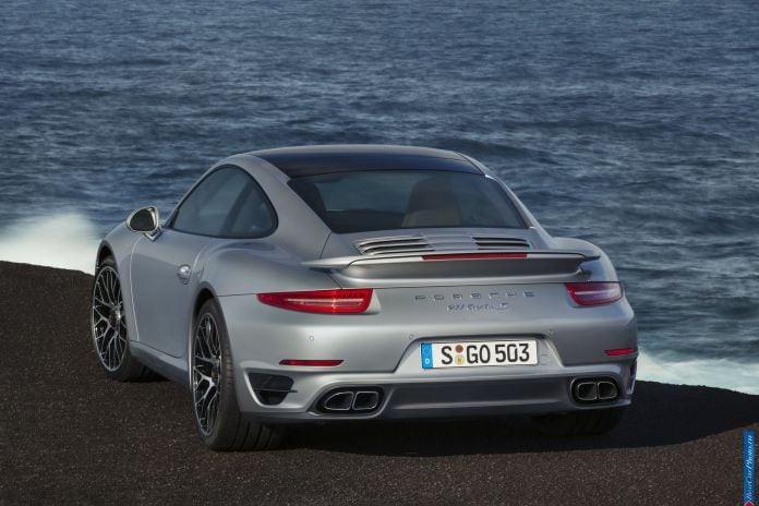 2014 Porsche 911 Turbo S - фотография 8 из 47