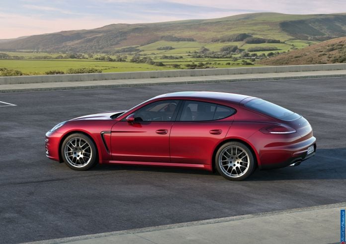 2014 Porsche Panamera - фотография 2 из 97