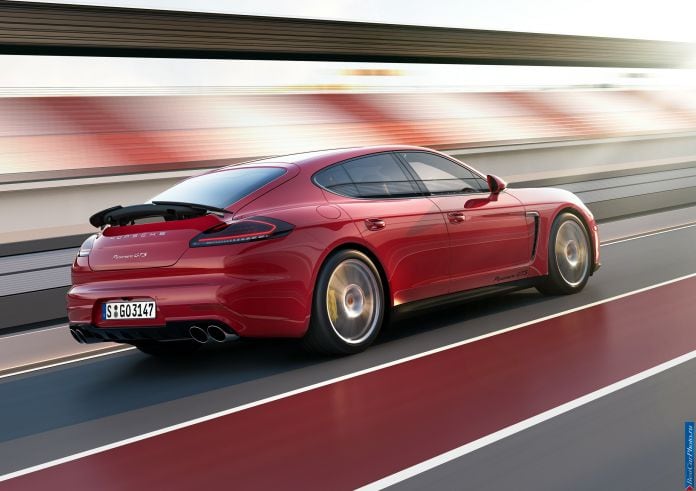 2014 Porsche Panamera - фотография 4 из 97