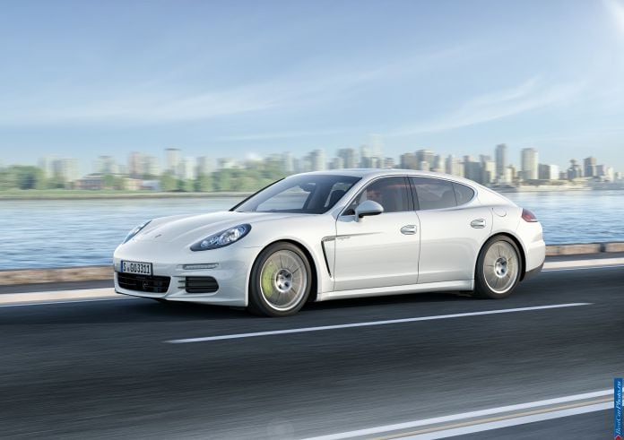 2014 Porsche Panamera - фотография 24 из 97