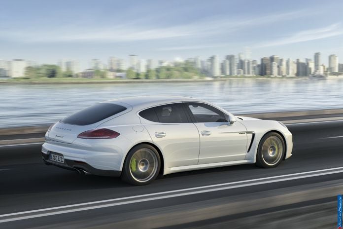 2014 Porsche Panamera - фотография 25 из 97