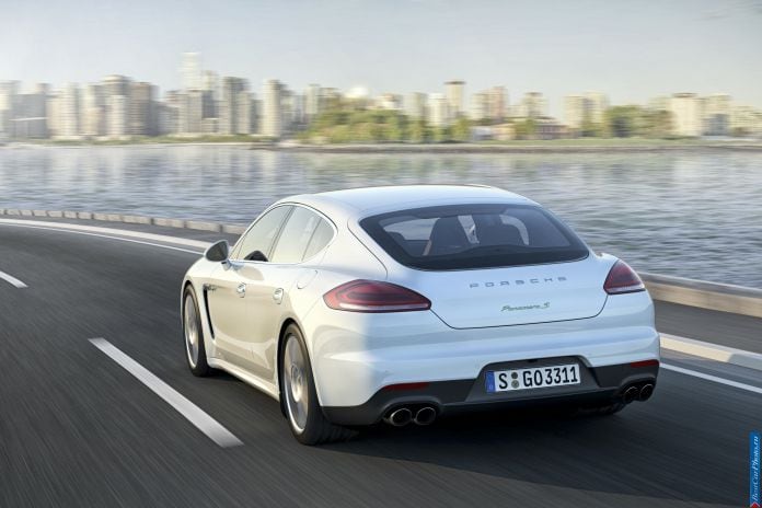 2014 Porsche Panamera - фотография 27 из 97