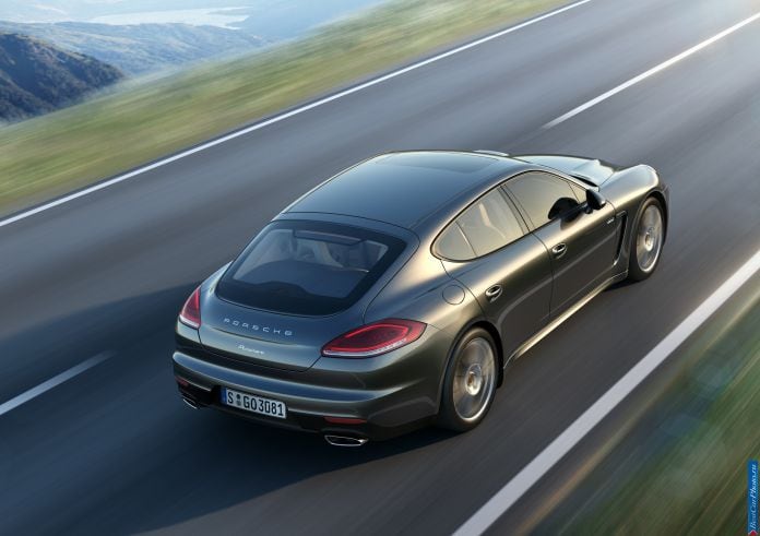 2014 Porsche Panamera - фотография 40 из 97