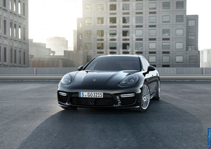 2014 Porsche Panamera - фотография 44 из 97