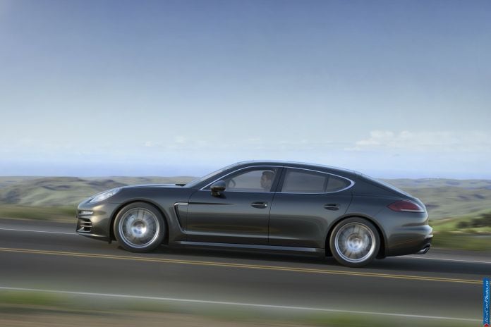 2014 Porsche Panamera - фотография 49 из 97