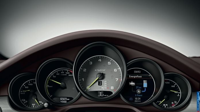 2014 Porsche Panamera - фотография 79 из 97