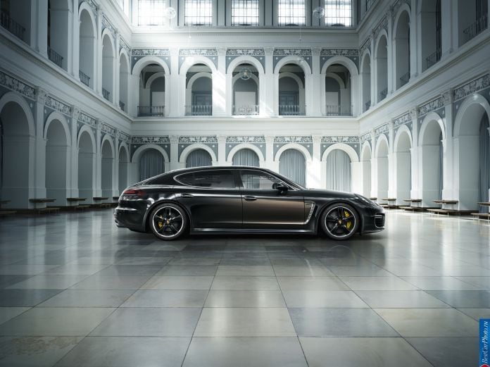 2014 Porsche Panamera Exclusive Series - фотография 3 из 5