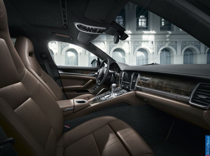 2014 Porsche Panamera Exclusive Series - фотография 4 из 5