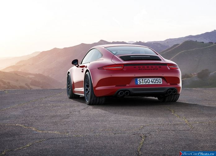2015 Porsche 911 Carrera GTS - фотография 2 из 18