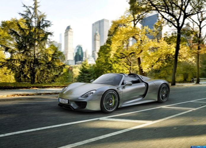2015 Porsche 918 Spyder - фотография 8 из 69