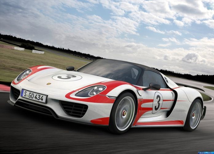 2015 Porsche 918 Spyder - фотография 10 из 69