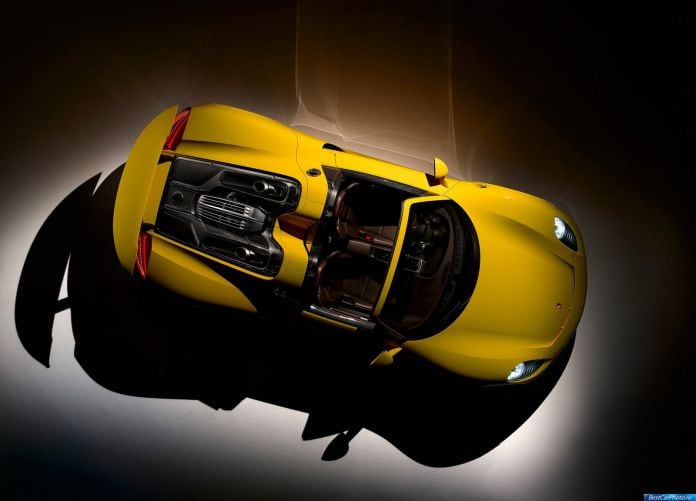 2015 Porsche 918 Spyder - фотография 33 из 69