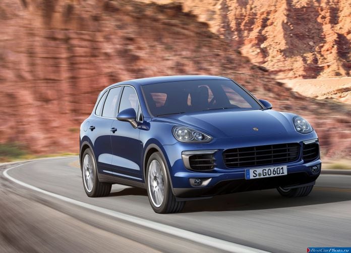 2015 Porsche Cayenne - фотография 2 из 13