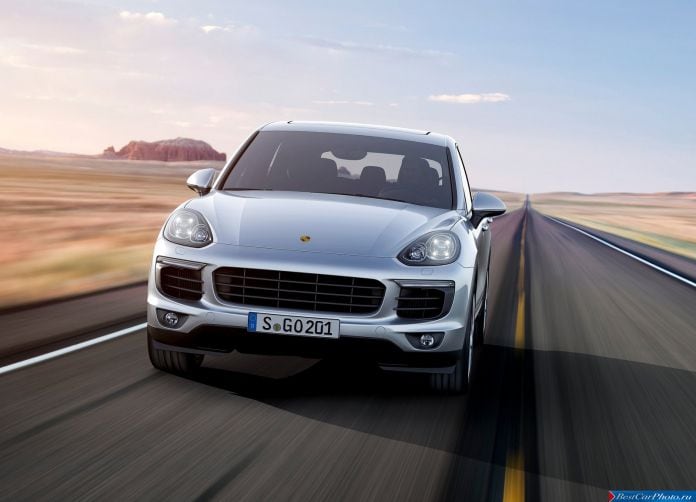 2015 Porsche Cayenne - фотография 10 из 13