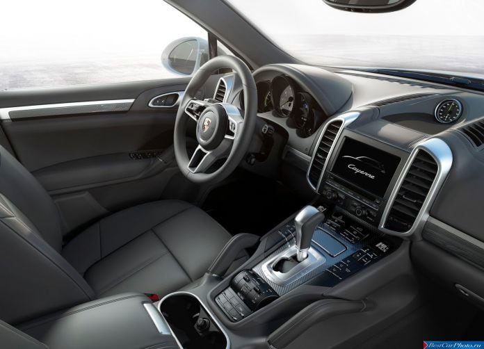 2015 Porsche Cayenne - фотография 12 из 13