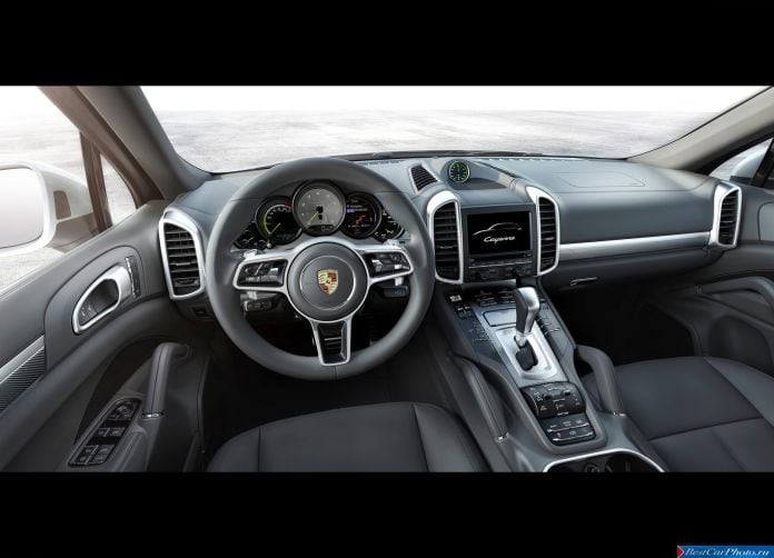2015 Porsche Cayenne - фотография 13 из 13
