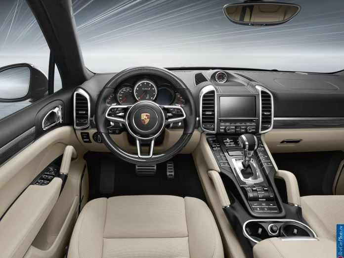 2015 Porsche Cayenne Turbo S - фотография 6 из 7