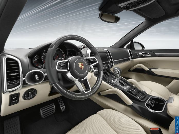 2015 Porsche Cayenne Turbo S - фотография 7 из 7