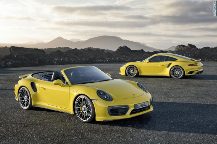 2016 Porsche 911 Turbo S - фотография 3 из 29