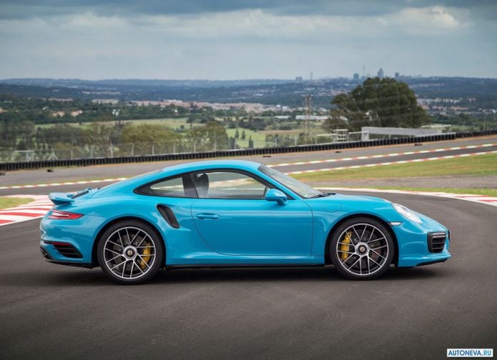 2016 Porsche 911 Turbo S - фотография 7 из 29