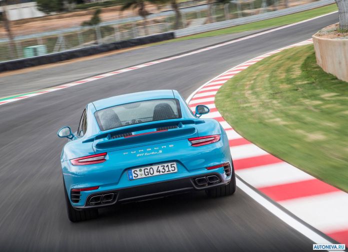 2016 Porsche 911 Turbo S - фотография 18 из 29