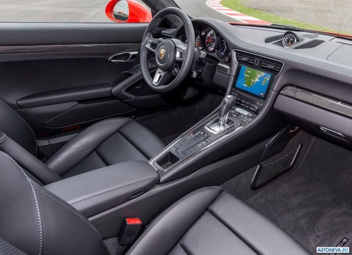 2016 Porsche 911 Turbo S - фотография 22 из 29