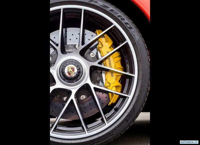 2016 Porsche 911 Turbo S - фотография 29 из 29