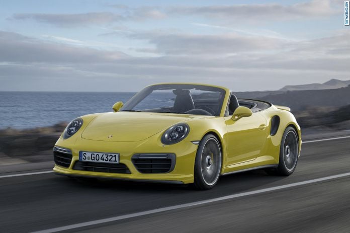 2016 Porsche 911 Turbo S Cabriolet - фотография 1 из 3