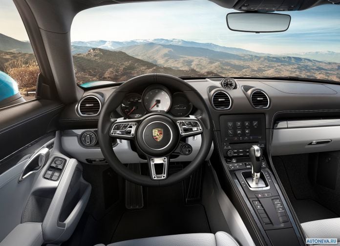 2017 Porsche 718 Cayman - фотография 16 из 20