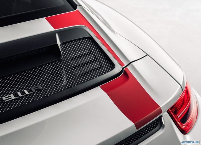 2017 Porsche 911 R - фотография 28 из 29