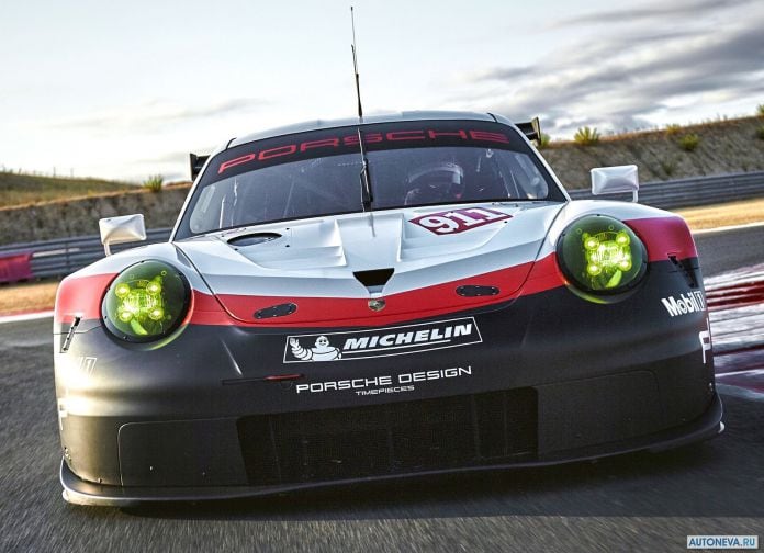 2017 Porsche 911 RSR - фотография 8 из 10