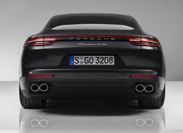 2017 Porsche Panamera - фотография 24 из 42