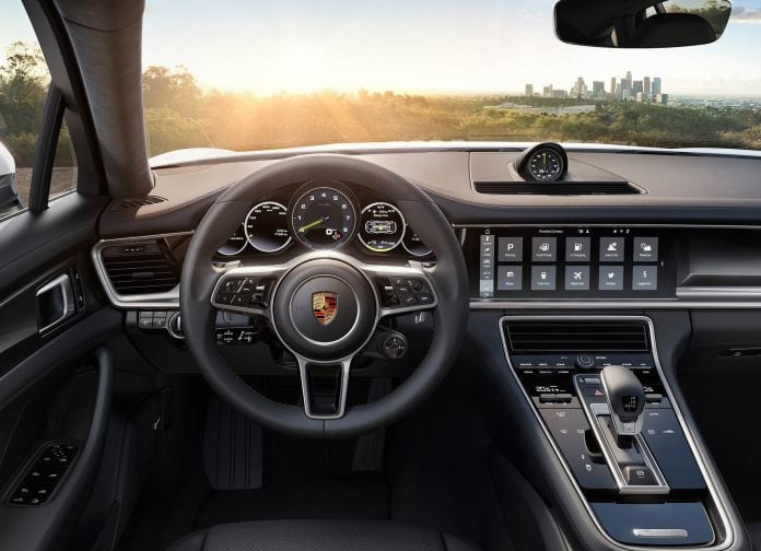 2017 Porsche Panamera 4E Hybrid - фотография 7 из 14