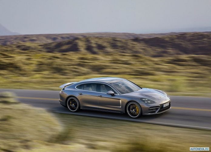 2017 Porsche Panamera Executive - фотография 4 из 28
