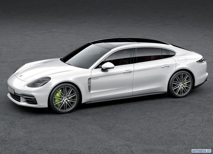 2017 Porsche Panamera Executive - фотография 16 из 28