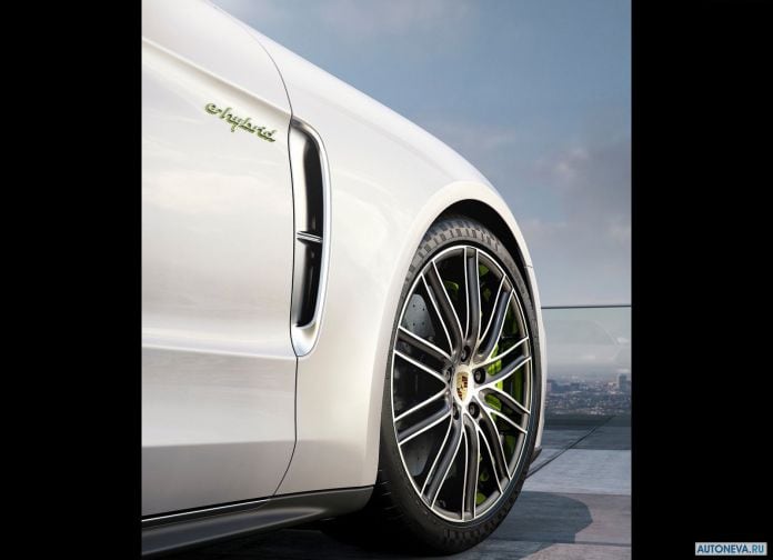 2017 Porsche Panamera Executive - фотография 28 из 28