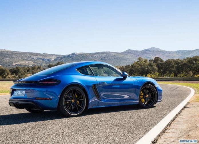 2018 Porsche 718 Cayman GTS - фотография 84 из 169