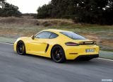 porsche_2018_718_cayman_gts_094.jpg