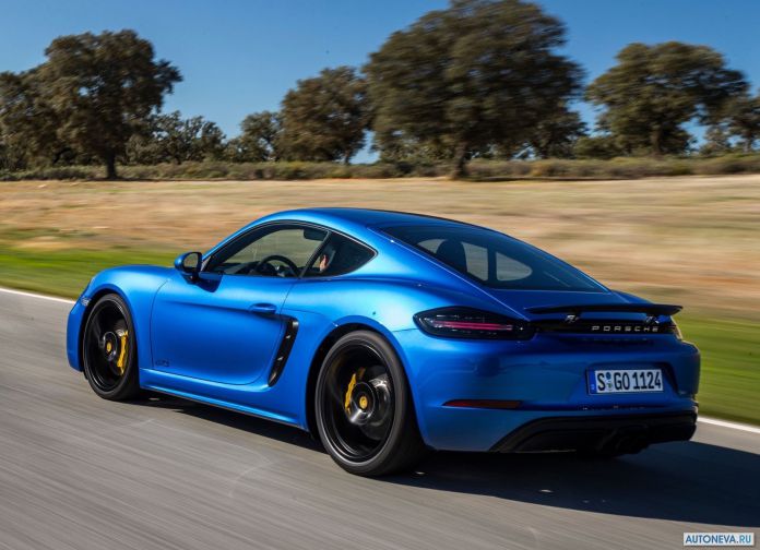 2018 Porsche 718 Cayman GTS - фотография 100 из 169