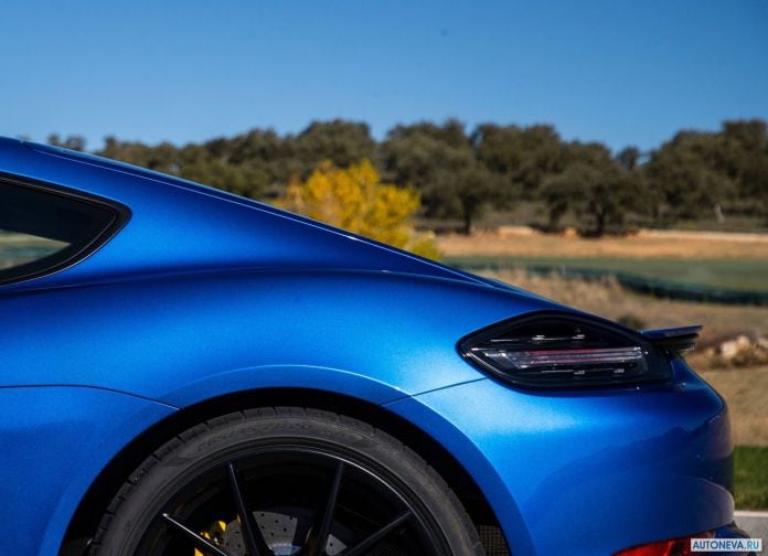 2018 Porsche 718 Cayman GTS - фотография 150 из 169