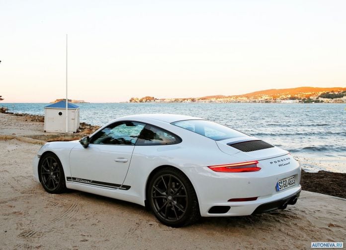 2018 Porsche 911 Carrera T - фотография 41 из 122