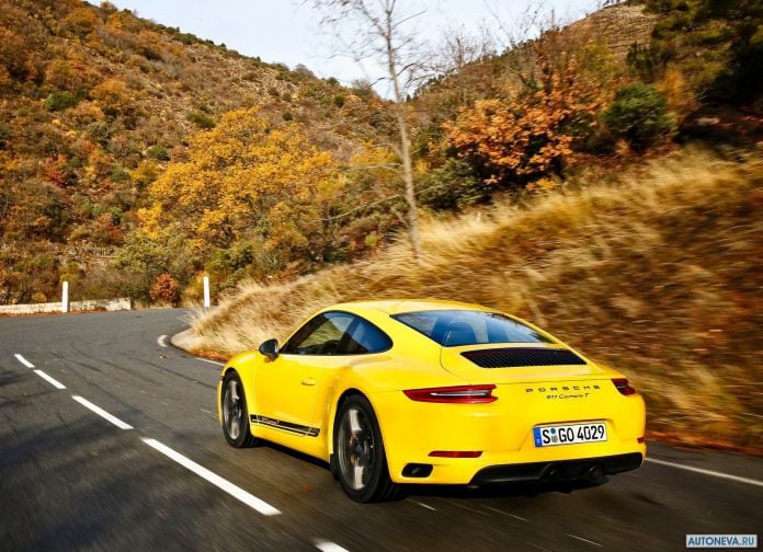 2018 Porsche 911 Carrera T - фотография 50 из 122
